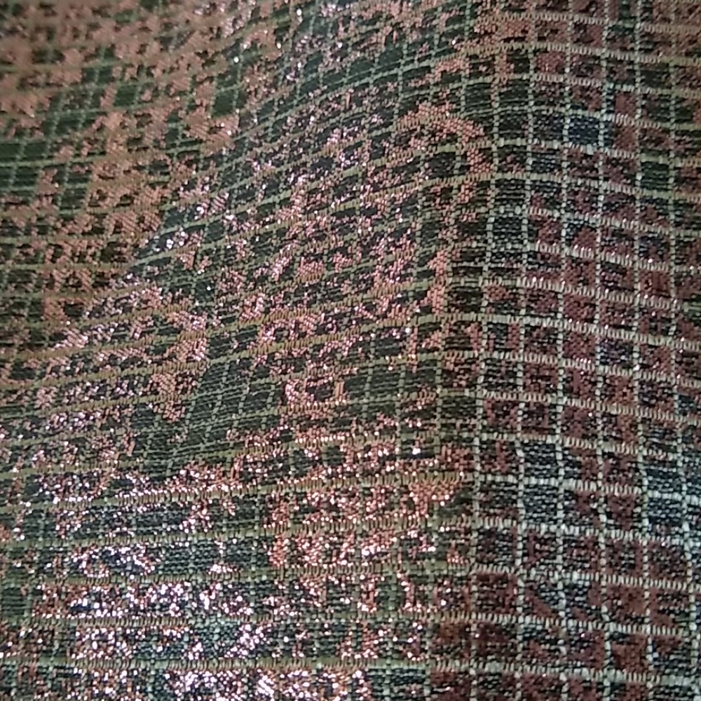 Glamorous Rose Gold Jacquard top - Picture 6 of 6
